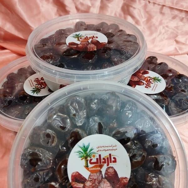 تصویر 1 از فروش خرما کبکاب داردان 2 کیلوگرمی + قیمت خرید به صرفه